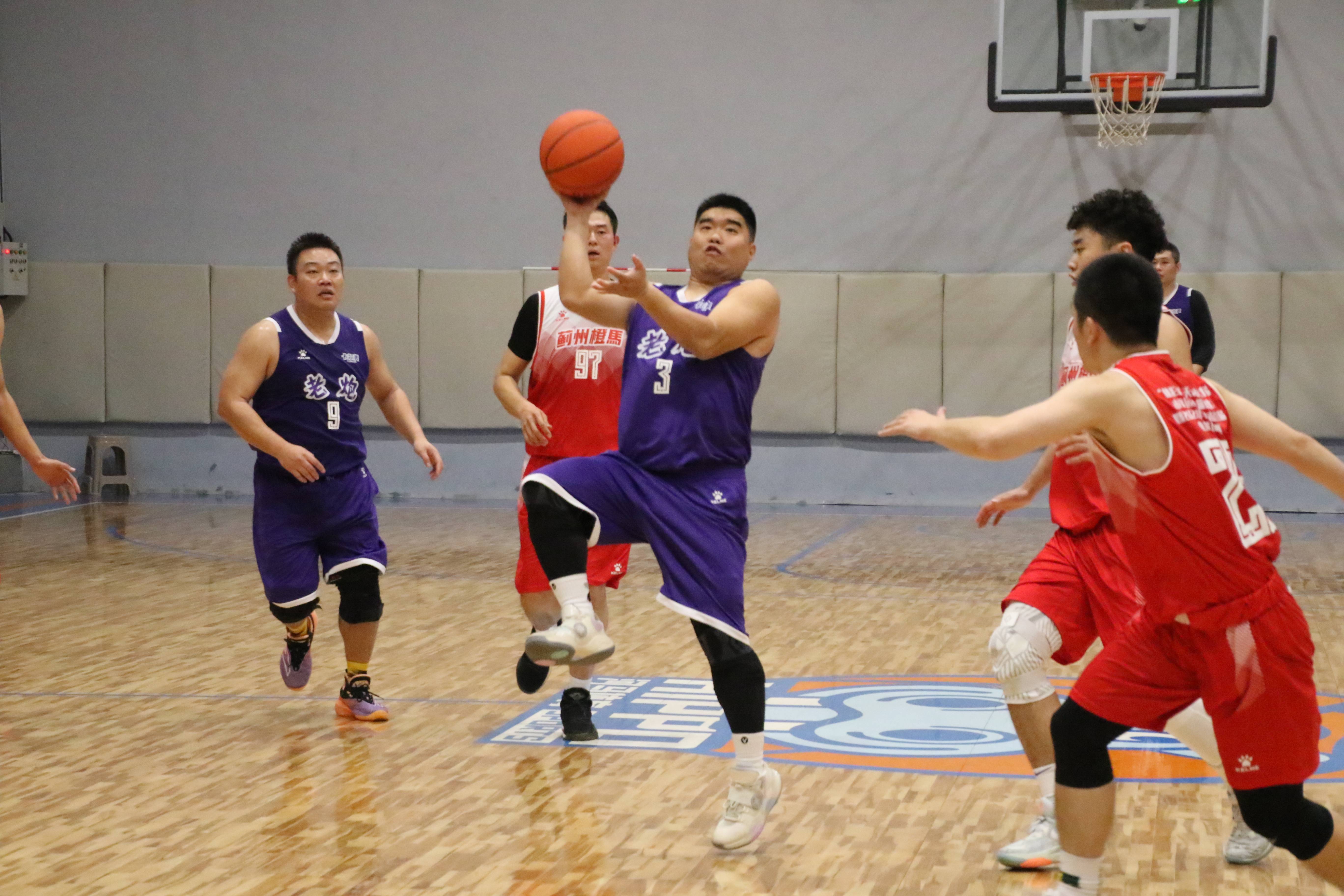 爱游戏地址-一场篮球比赛揭开了新的篮球风采