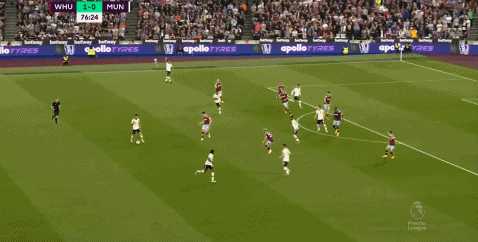 曼联客场大胜:西汉姆联遭遇惨败 曼联客场大胜:西汉姆联遭遇惨败