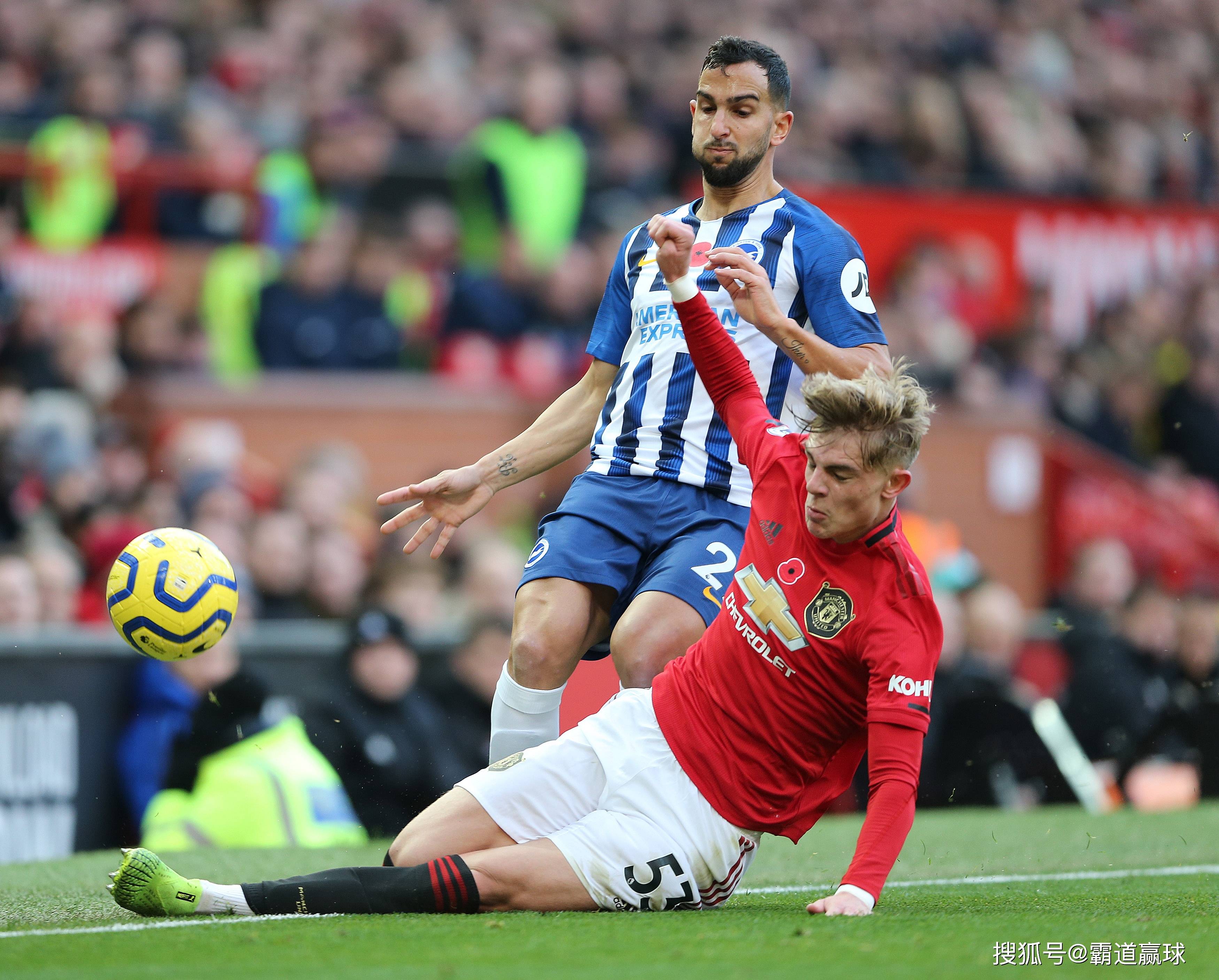 曼联撕裂对手，进一步巩固领先优势