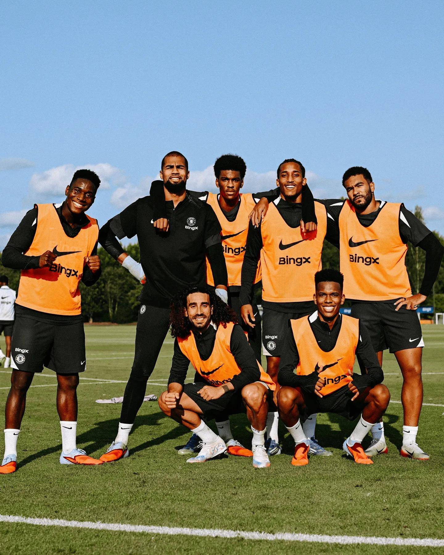 爱游戏官方-关于荷兰女足明星球员集中训练，积极备战赛季初的信息