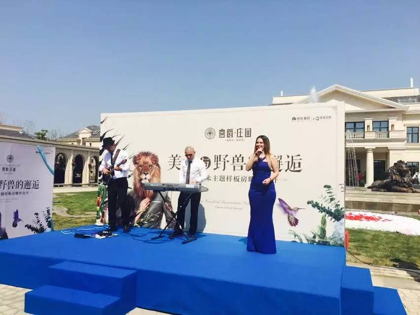 惊艳登场!年轻新秀跃跃欲试挑战老将 惊艳登场!年轻新秀跃跃欲试挑战老将