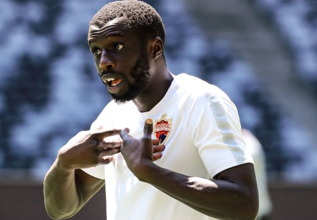 关于精彩对抗,球员个人英勇斗志的信息 关于精彩对抗,球员个人英勇斗志的信息