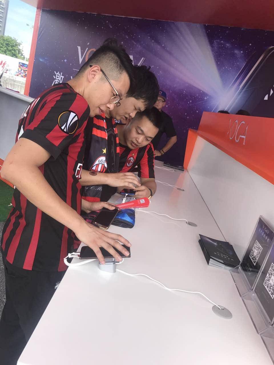 爱游戏课程-让我为你们喝彩，热血风暴席卷全场，赛出非凡！的简单介绍